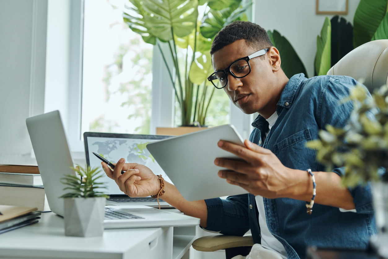 Financial adviser looking to get their own Australian Financial Services Licence (AFSL)